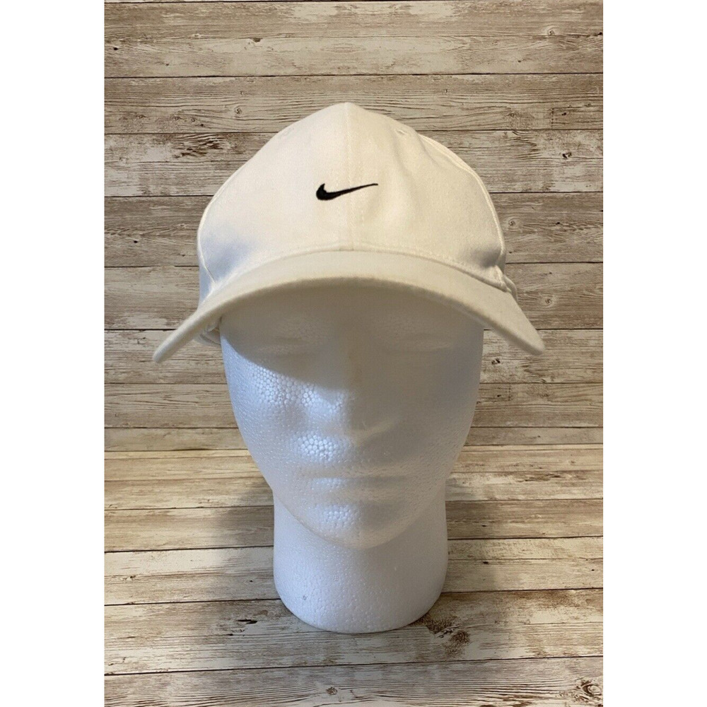 Vintage Nike Hat OS White Black Swoosh Embroidered Cap Pro Classics Flex Fit